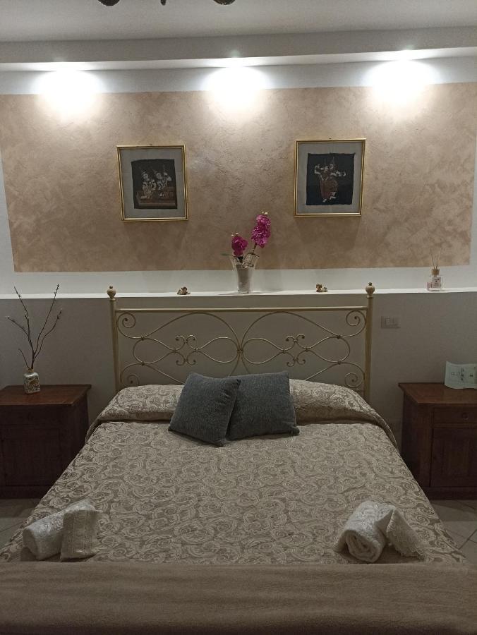 Pozzuoli-Licola Mare Apartamento Exterior foto